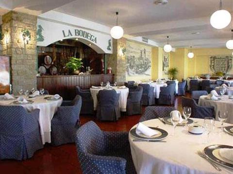 Hotel Las Cigüeñas Trujillo Restaurante foto